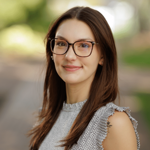 Headshot of Ella Hash